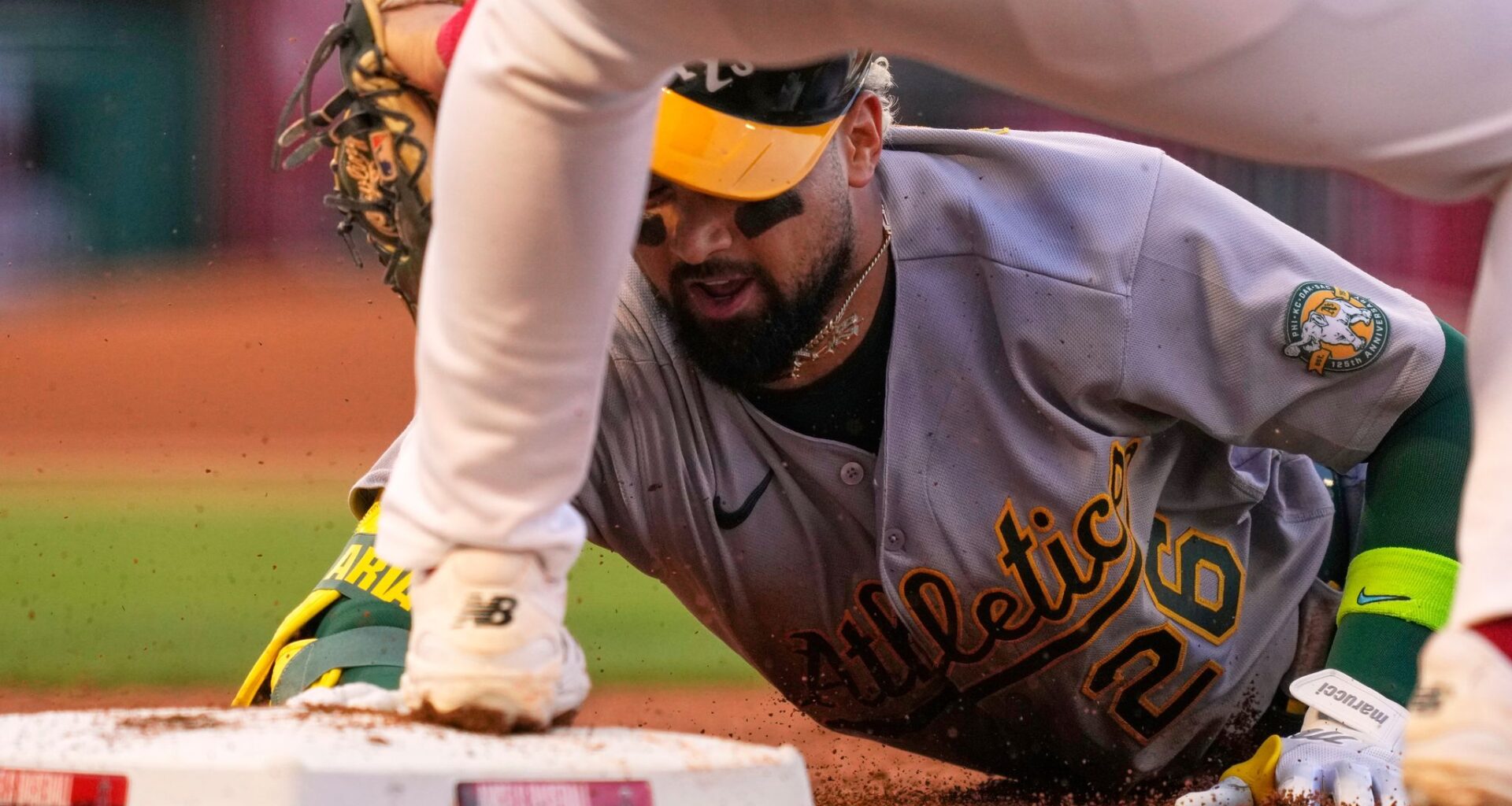 Gelof hits RBI groundout in 10th inning to give Athletics 3-2 win over Angels