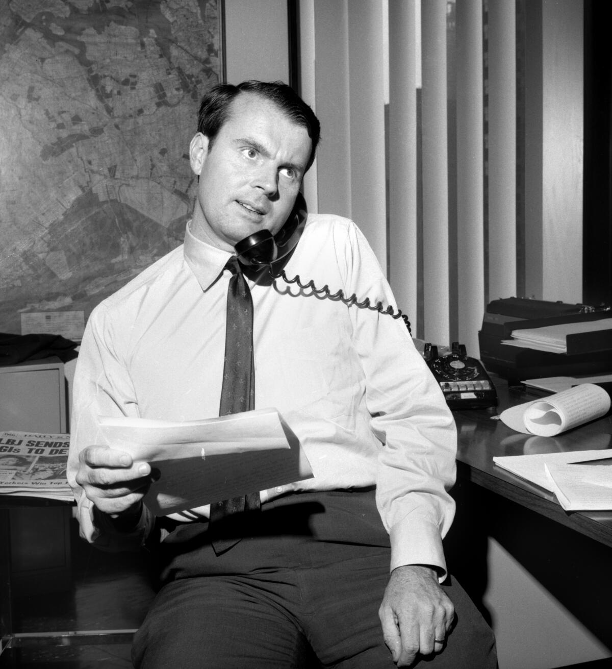 Charles Osgood in the WCBS radio studio in New York on July 25, 1967.