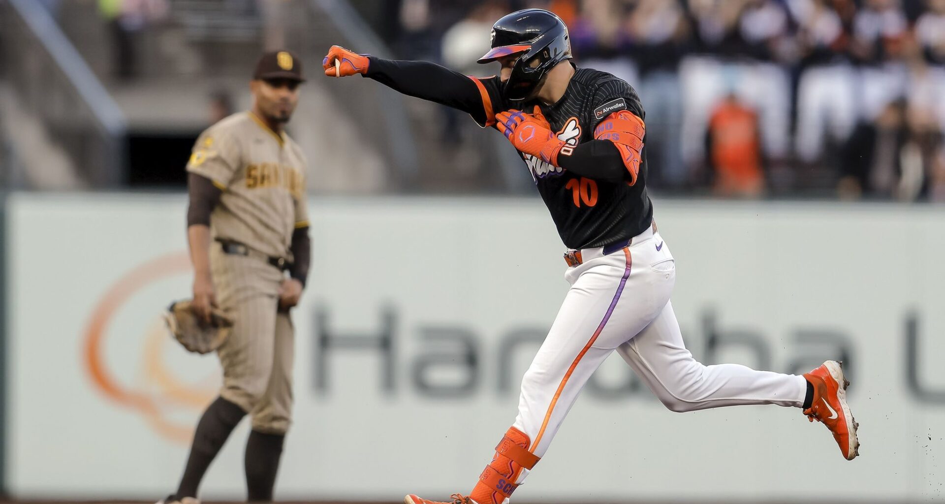 Casey Schmitt became unlikely Giants star after trauma, doubt and loss