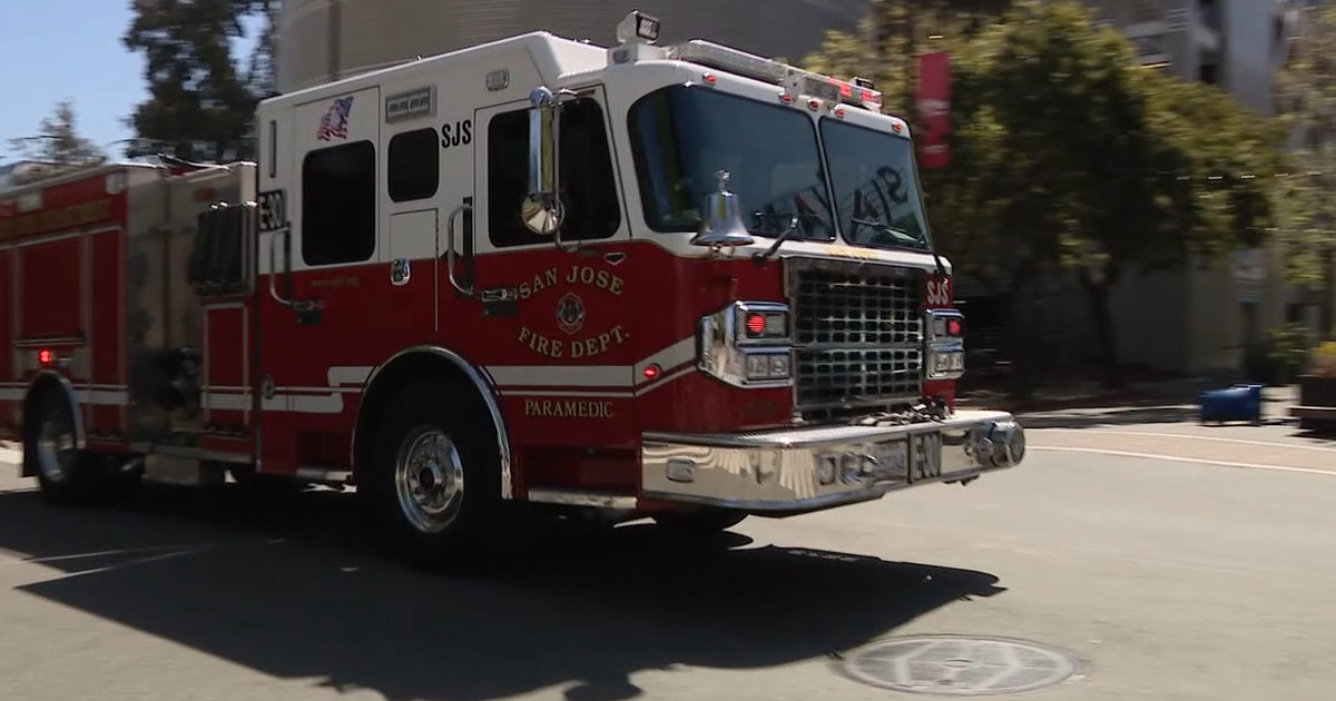 Gas leak reported in San Jose, PG&E at the scene