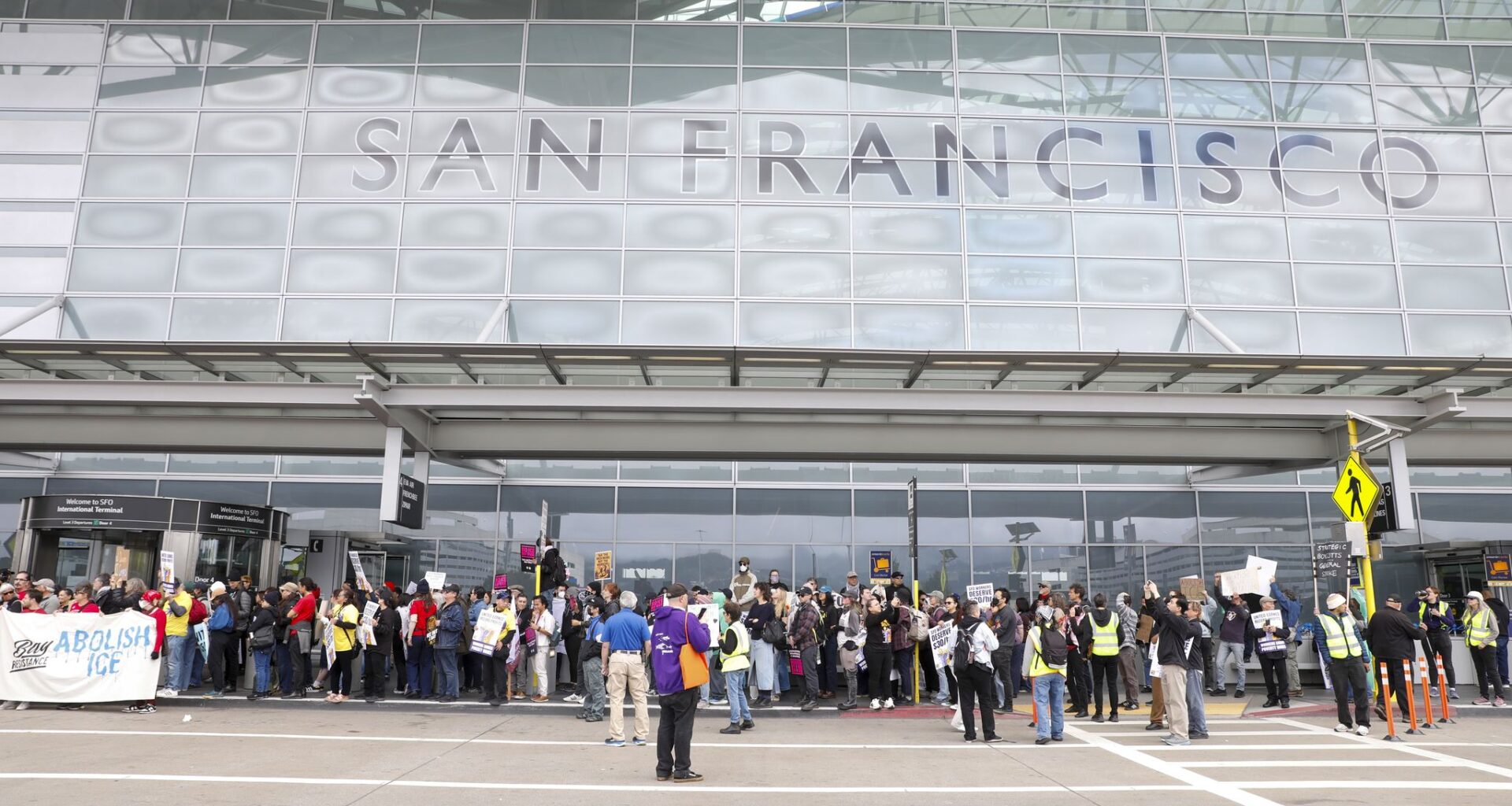 Trump plan to target SFO likely illegal, experts say