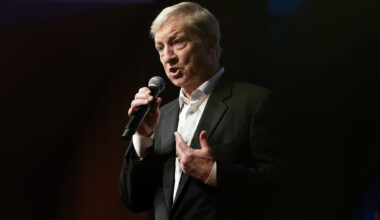 Steyer's donations to progressives questioned in California race