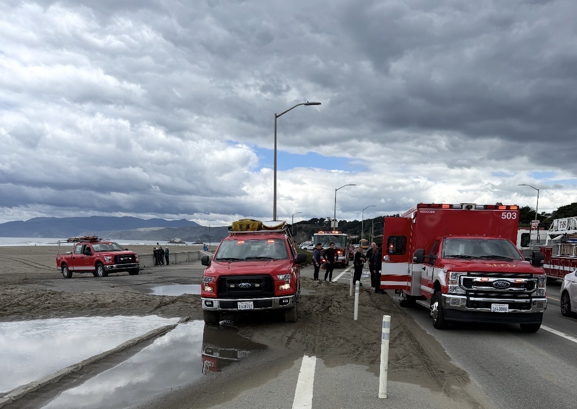 Surfer dies after rescue near S.F.’s Ocean Beach