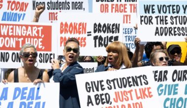 Carson city officials, residents protest incoming homeless housing site – Daily Breeze