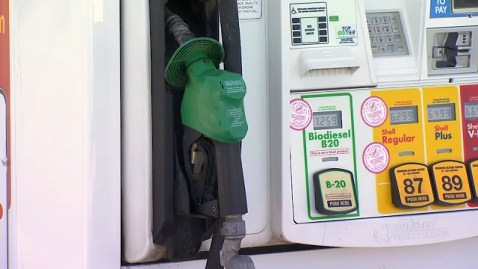 Rising diesel prices strain Central Valley farmers and truckers