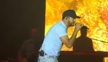 Final preparations for Luke Bryan concert in Clovis