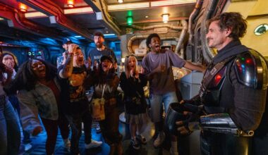Pedro Pascal surprises guests as 'The Mandalorian' at Star Wars: Galaxy's Edge in Disneyland