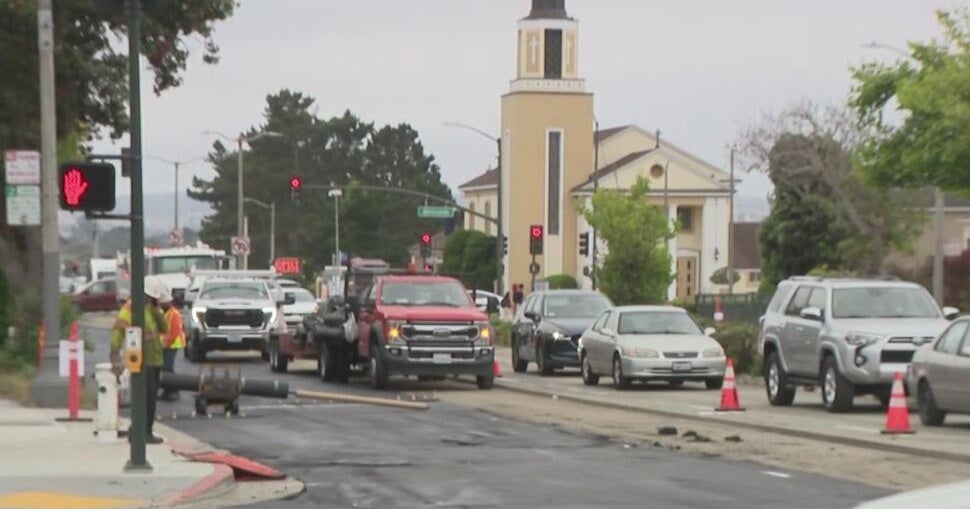 San Francisco State graduates, businesses caught in gridlock as 19th Avenue repaving project snarls traffic