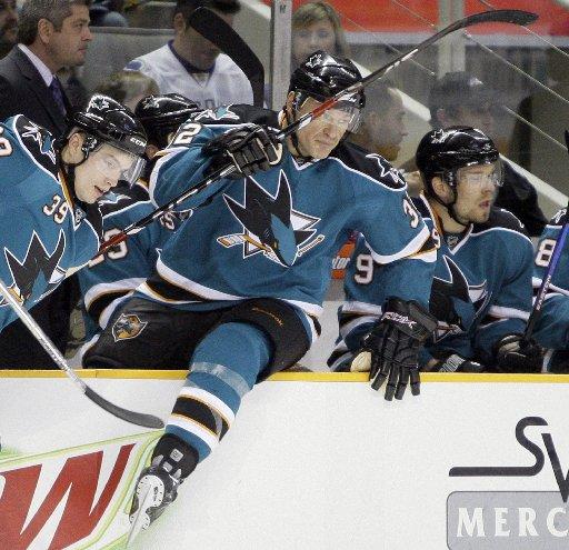 Claude Lemieux, who made NHL comeback with San Jose Sharks in 2008-09, dies