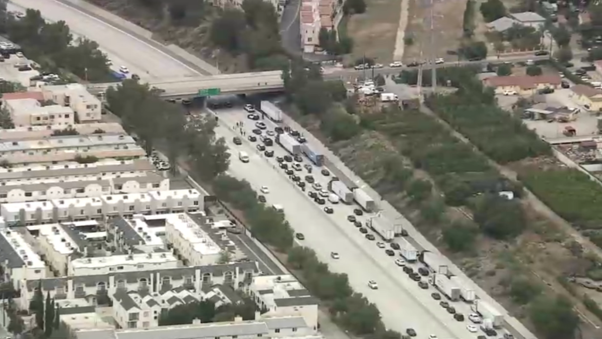 210 Freeway closed for police activity in Sylmar – NBC Los Angeles