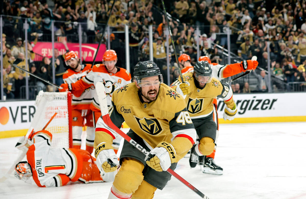 Vegas Golden Knights center Tomas Hertl (48) and left wing Brandon Saad (20) celebrate after He ...