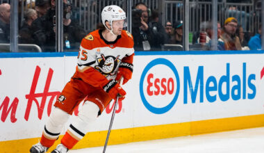 Ducks rumors: Anaheim, Jacob Trouba far apart in contract talks