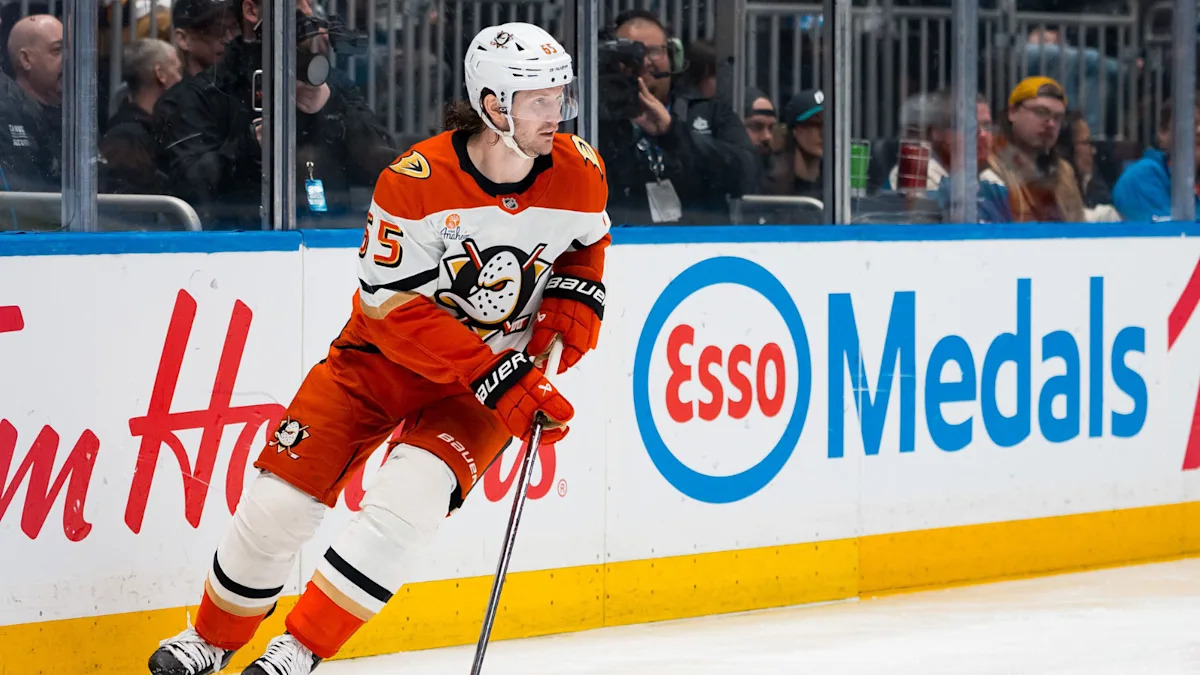 Ducks rumors: Anaheim, Jacob Trouba far apart in contract talks