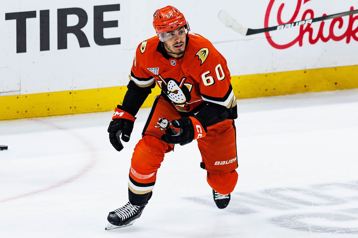 Tyson Hinds #60 of the Anaheim Ducks skates to the bench after losing his stick during an NHL Stanley Cup Playoffs match against the Vegas Golden Knights on May 8, 2026 at Honda Center in Anaheim, California. Tyson Hinds #60 of the Anaheim Ducks skates to the bench after losing his stick during an NHL Stanley Cup Playoffs match against the Vegas Golden Knights on May 8, 2026 at Honda Center in Anaheim, California.