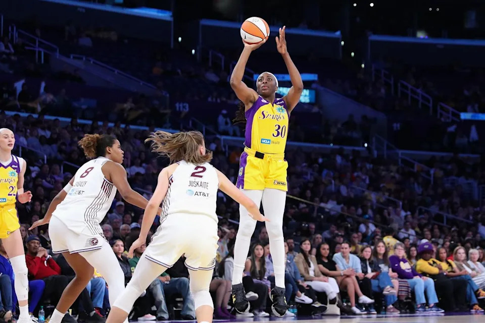 Los Angeles Sparks forward Nneka Ogwumike (30) shoots the basketball during a WNBA game against the Toronto Tempo on May 17, 2026 in Los Angeles, CA.
