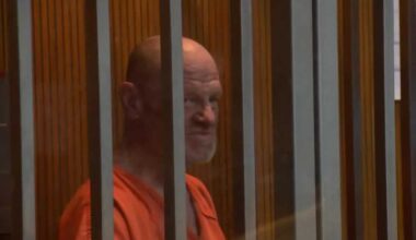 Chaos erupts in Sacramento courtroom during knife threat suspect’s arraignment