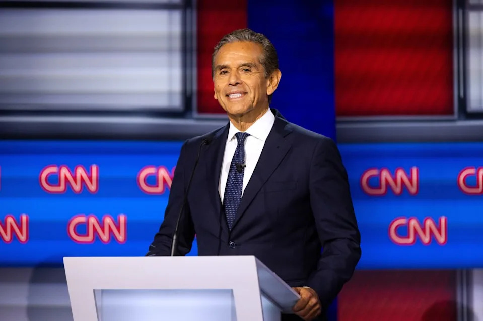 Antonio Villaraigosa smiles during a California gubernatorial debate hosted by CNN at East Los Angeles College in Monterey Park. AP