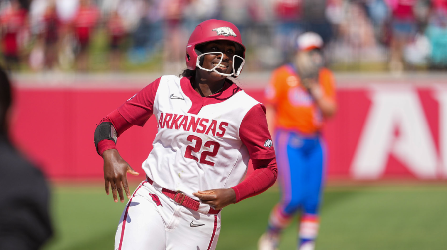 From Sacramento to the WCWS: Sheldon alum Dakota Kennedy helping lead Arkansas into history