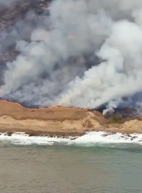 Brush fires on Santa Rosa Island Storyful.com