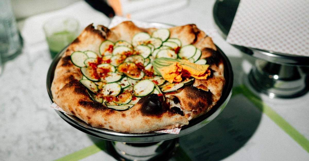 Lynx Review: Josh Skenes’ Mysterious Arts District Pizza Bar Is an Avant-Garde Masterpiece
