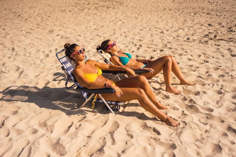 Medical experts warn that even short bursts of extreme heat can significantly increase risks of hospitalization and death. Getty Images