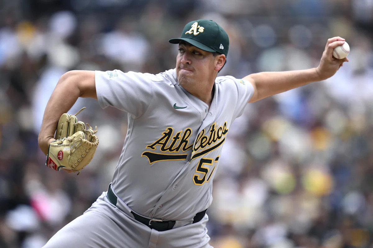 A’s Win In San Diego, Beat Padres 5-2
