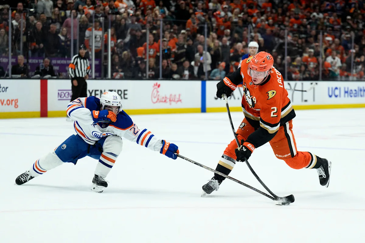 Jackson LaCombe leads his Anaheim Ducks into the 2nd round with a phenomenal playoff debut