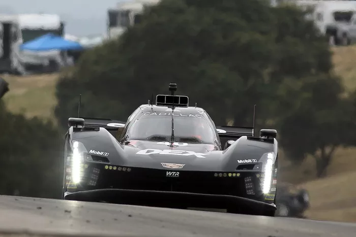 #40 Cadillac Wayne Taylor Racing: Jordan Taylor, Louis Deletraz