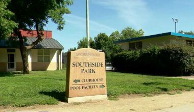 Southside Park residents push back against proposed pool hour reductions