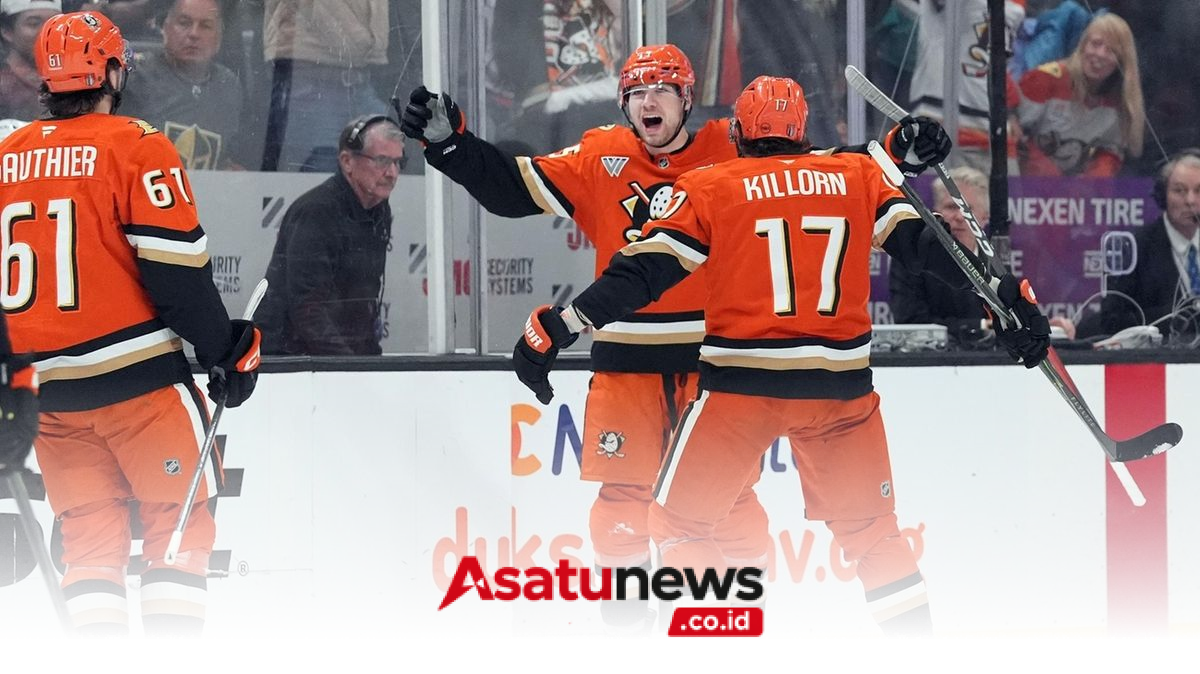 Anaheim Ducks Defeat Vegas Golden Knights to Level Playoff Series