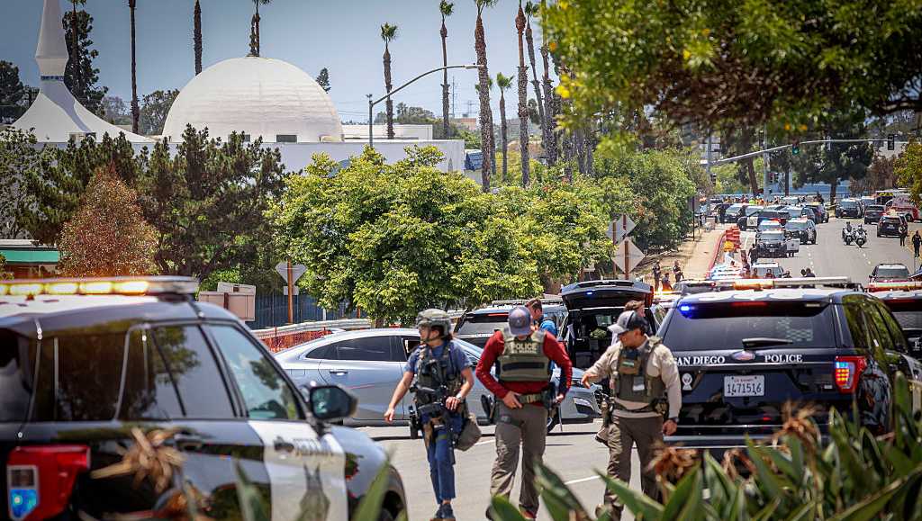 3 killed in San Diego mosque shooting, teen suspects dead