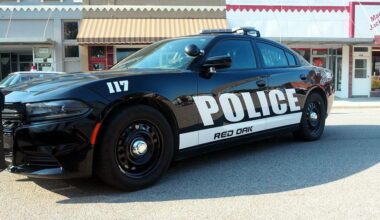 Oakland man booked for driving while barred in Red Oak | News