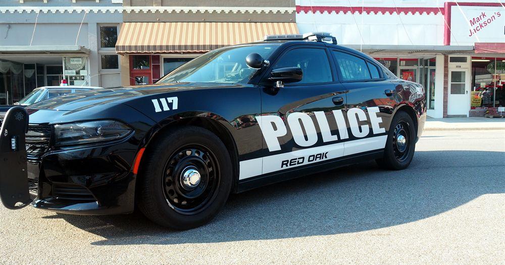 Oakland man booked for driving while barred in Red Oak | News