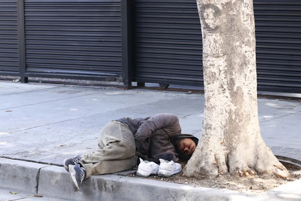 Residents at Spencer Pratt’s downtown rally repeatedly pointed to visible homelessness and street conditions as key issues facing Los Angeles. Jonathan Alcorn for CA Post