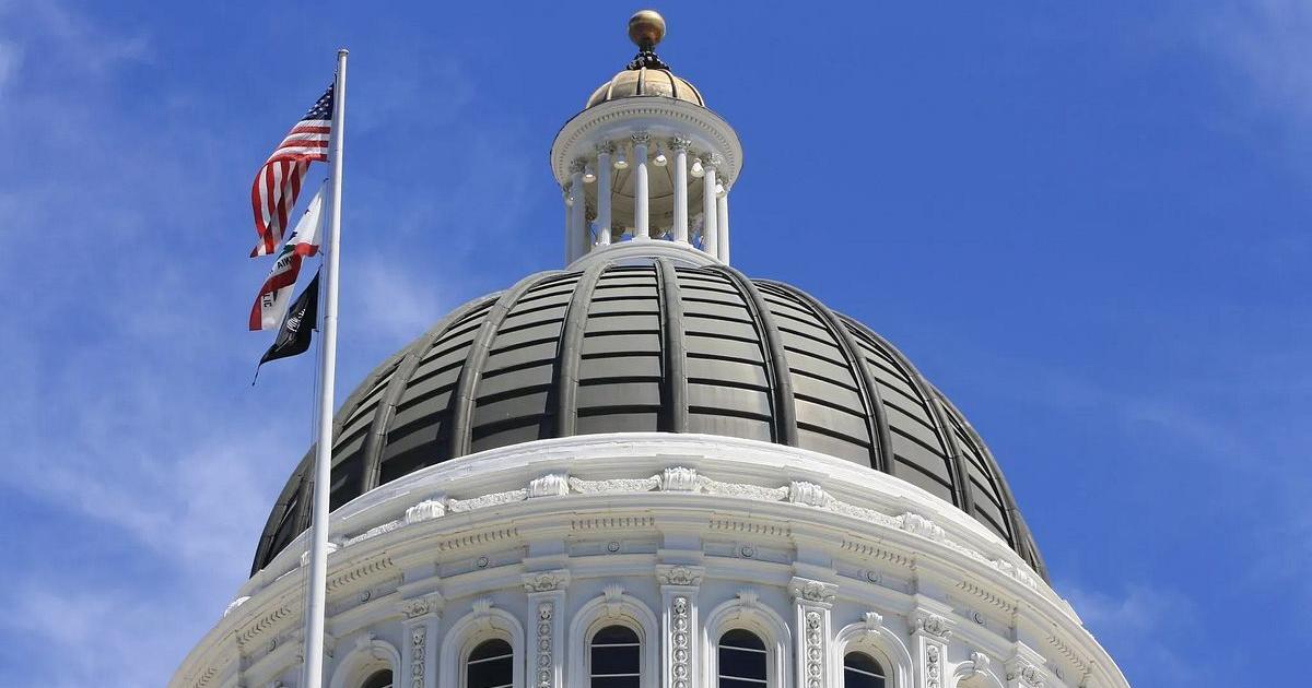 Lowrider vehicle license plate bill gains lawmakers' support | California