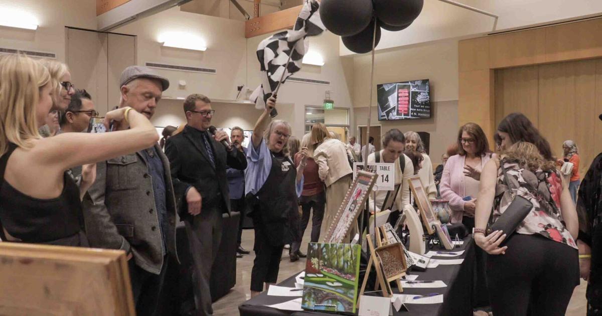 Auctioned art flies off the tables in bid to support Fullerton schools | Lifestyle
