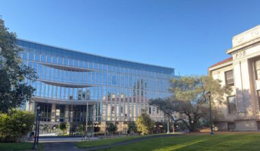 ‘Dedicated campus hub for AI-driven discovery’: UC Berkeley unveils Barbara and Gerson Bakar Gateway building | Campus