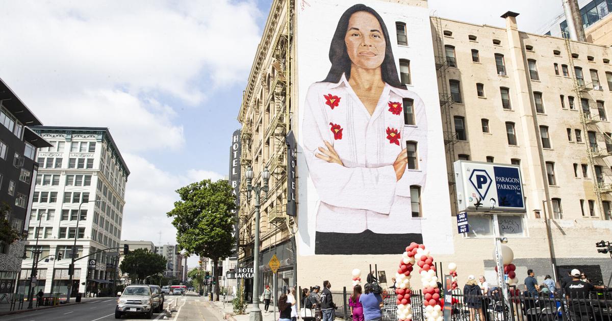 Huerta Attends Unveiling: Labor leader joins Downtown Los Angeles celebration for mural | News