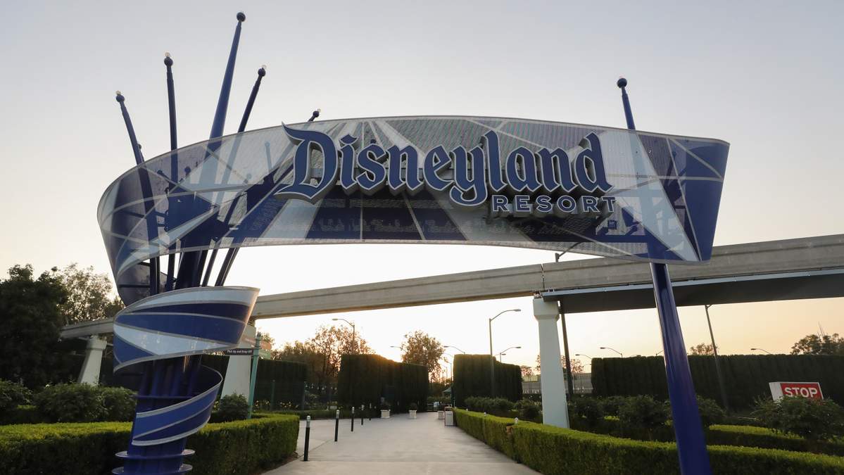 Anaheim Attractions Safe Amid Chemical Plant Crisis