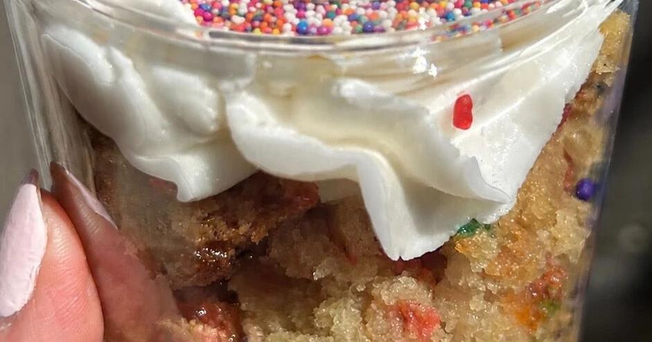 THE DISH: Connect the dot cakes with local take on viral trend | Food