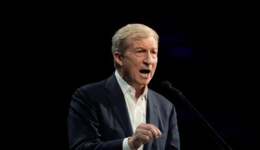 In deep blue California, Dems find a villain toxic enough to rival Trump: The power company
