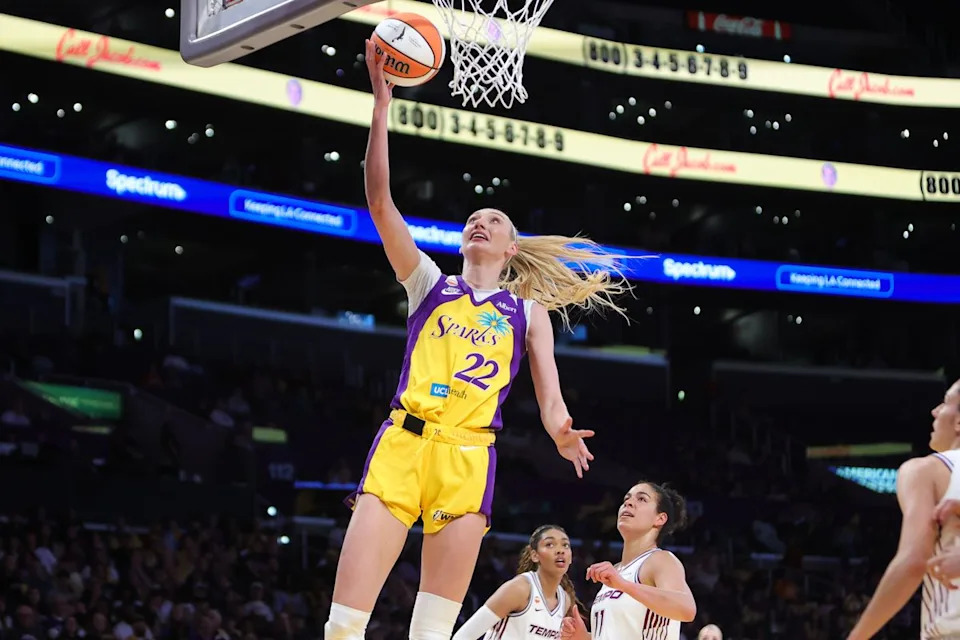 Los Angeles Sparks center Cameron Brink (22) shoots a lay up during a WNBA game against the Toronto Tempo on May 17, 2026 in Los Angeles, CA.