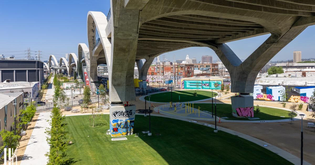 Greenery takes shape at the Sixth Street Viaduct park