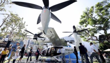 Dogfight over California: The ugly battle between electric air taxi leaders Joby and Archer