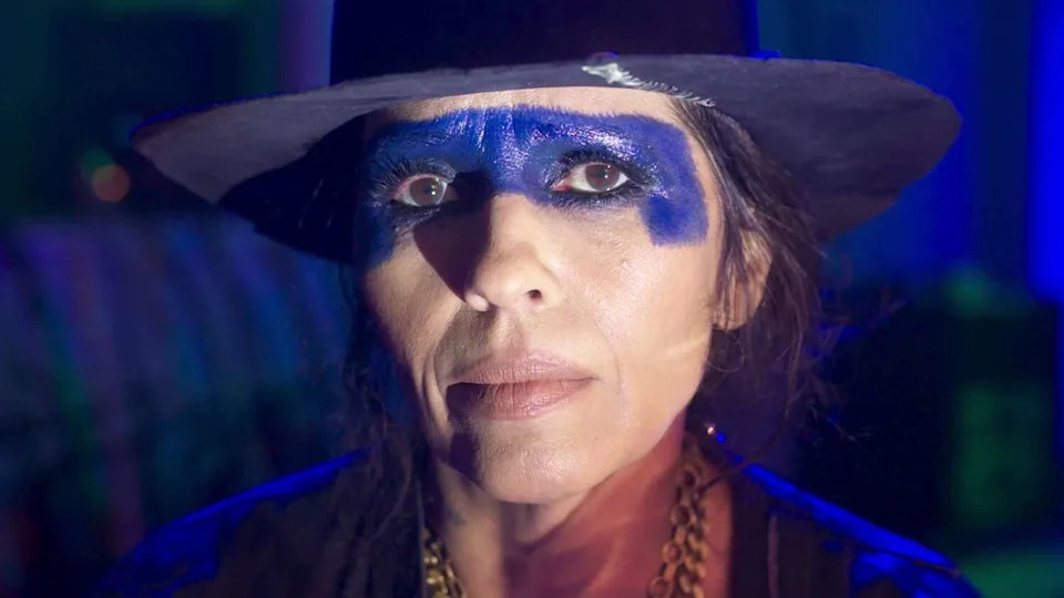 "Linda Perry: Let it Die Here" is a documentary about Linda Perry, a singer-producer-songwriter-musician most famous as the lead singer of 4 Non Blondes. (Frameline)