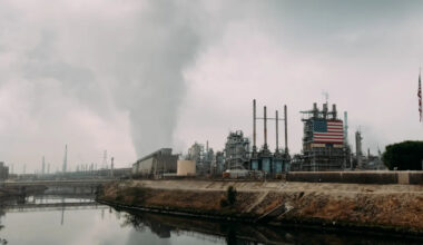 California weighs $4 billion giveaway to major polluters as climate advocates raise concerns