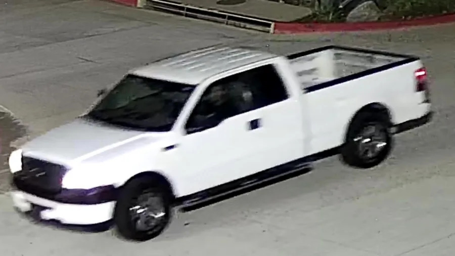 Thief steals classic Volkswagen Beetle from Southern California auto restorer. (Credit: Wagenmaster Inc.)