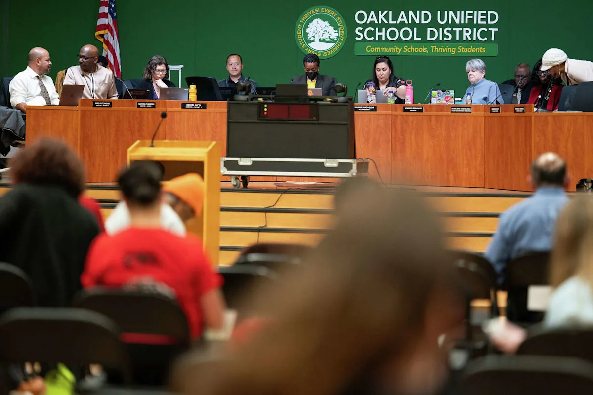 Oakland schools say their finances are suddenly stable. Parents aren't buying it