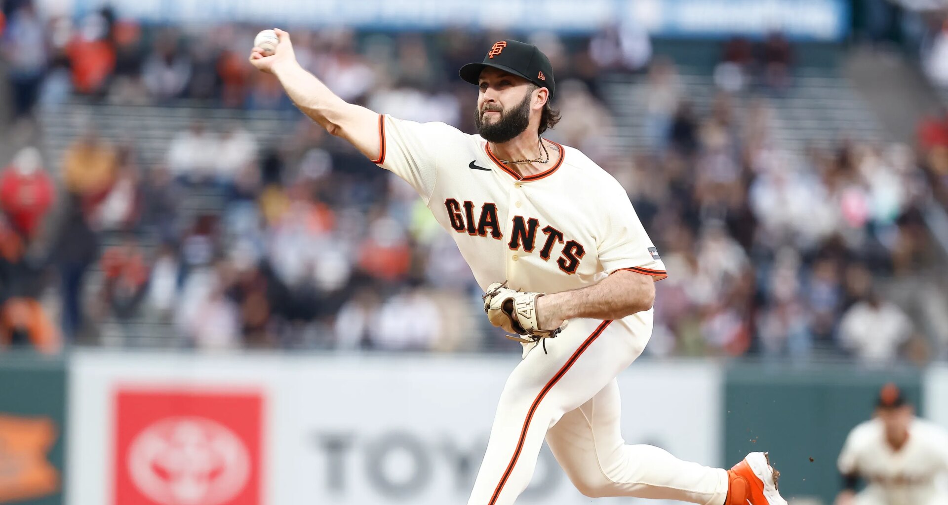 Giants at Dodgers odds, picks and predictions