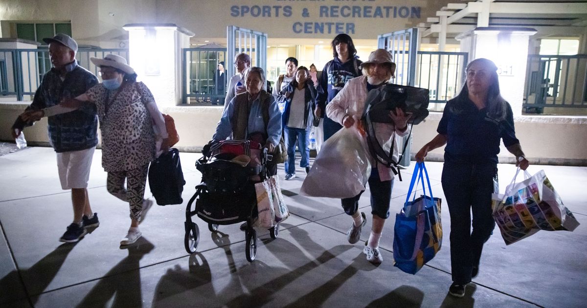 Evacuation centers fill up in southern California as efforts continue to cool damaged chemical tank :: WRAL.com